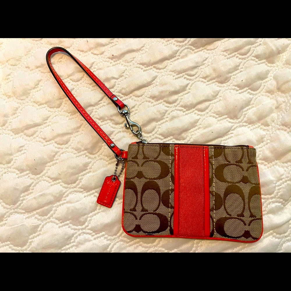 Wristlet